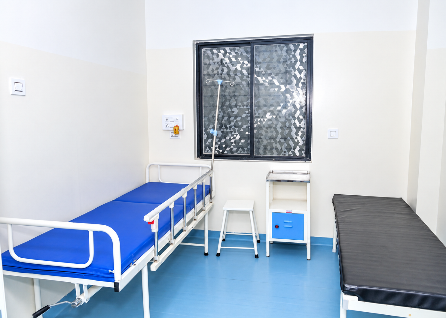 A private patient room at Kalyani Hospital